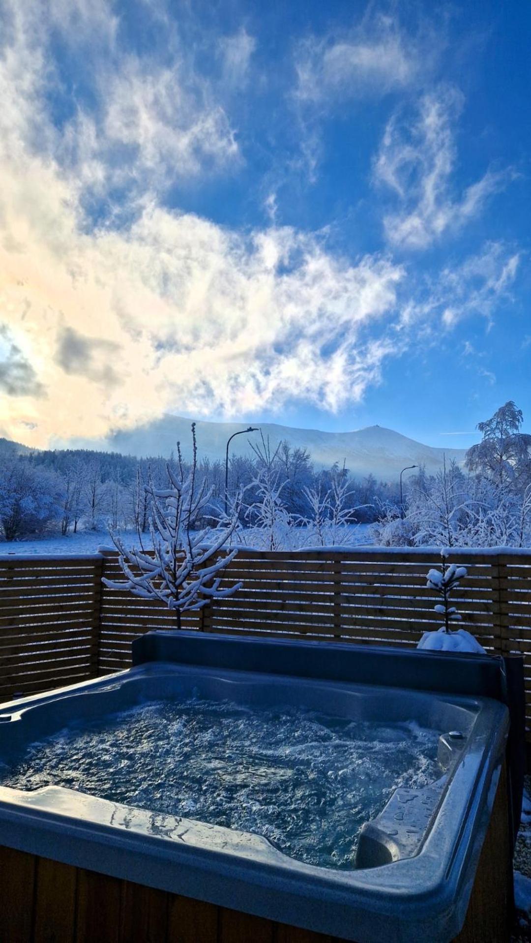 Widokowo - Domki Z Widokiem Na Sniezke Z Jacuzzi I Sauna カルパッチ エクステリア 写真